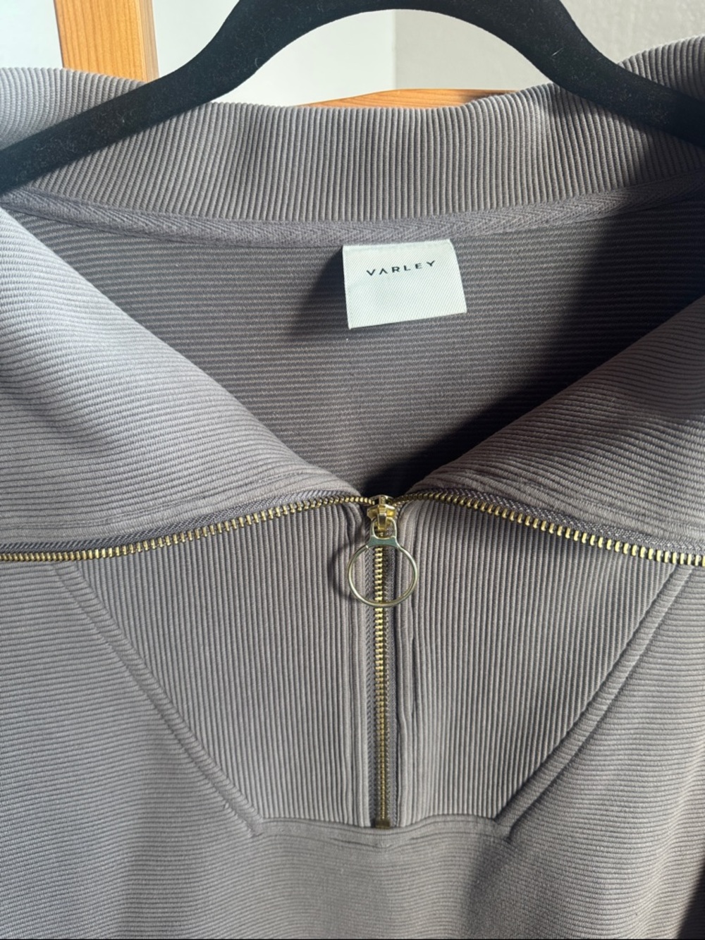 Varley Vine Pullover - Picture 4 of 4